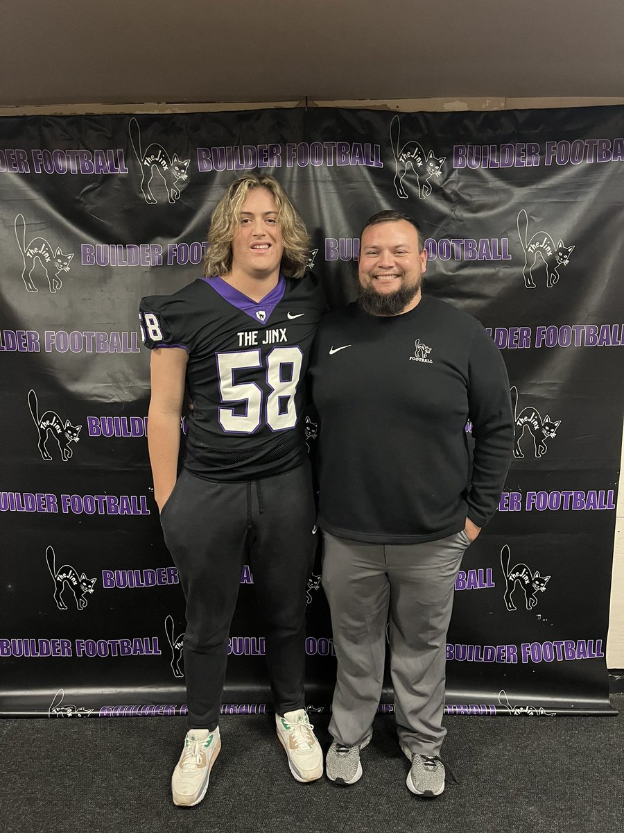 BrinkleyCooper's tweet photo. #AGTG After a great visit @BuilderFootball I am extremely blessed to receive another offer. Thank you @CVanosdellSc &amp; @CoachGriffSC for the opportunity!
@KimesGilbert @ChisholmFB @NE_Ok_HS_Sports https://t.co/WeLlOHcxwz