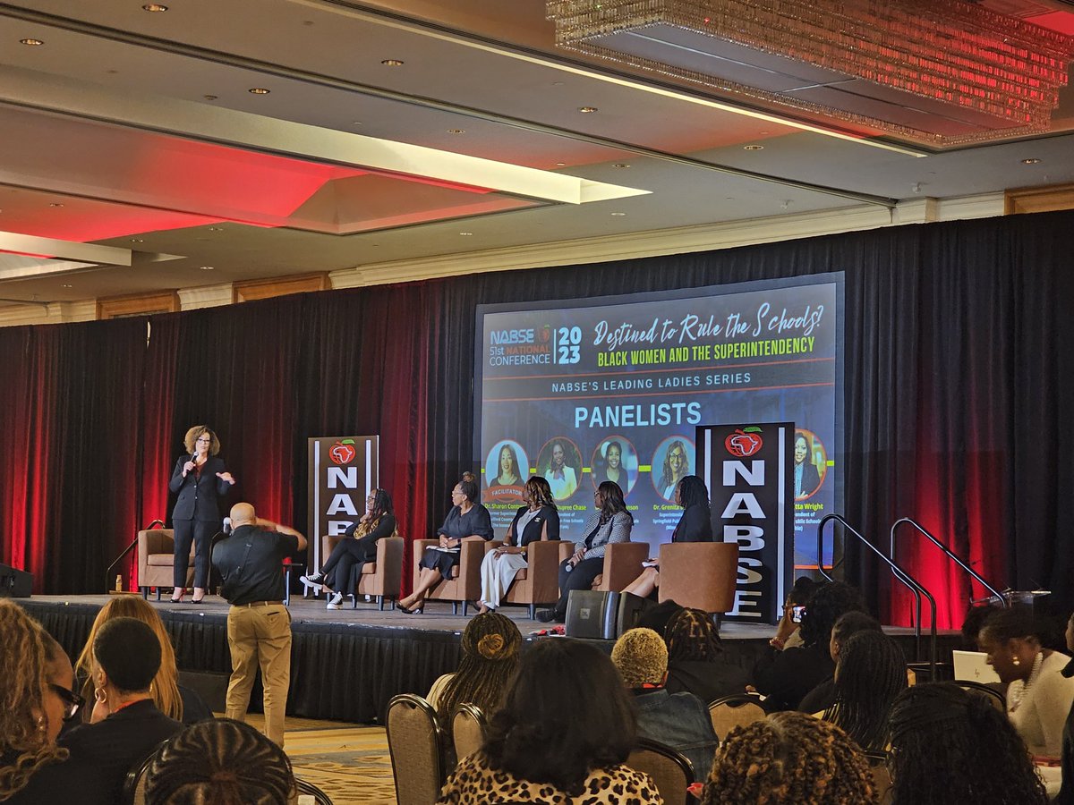 mrsjessicagrant's tweet photo. The Leading Ladies Panel: Black Women and the Superintendency at #NABSE51 was truly inspiring. I am motivated to continue this work and will not be distracted because my students need me. #LeadingbyLearning #HelptheNext #RespectforAll #WomeninLeadership https://t.co/y1Vn1JaaOI