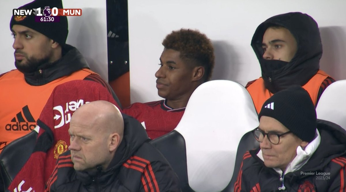 UtdDistrict's tweet photo. Marcus Rashford on the bench after his substitution. https://t.co/0FQvVLRDxn