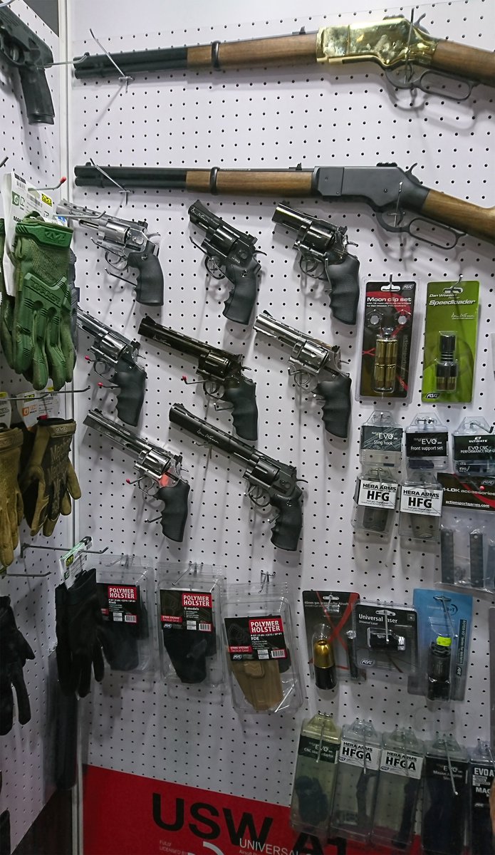 GD6JP's tweet photo. #MOA2023 #ASG #CZP10 #DanWesson715 #ダン・ウェッソン715 #TAC6 #MACGICCLIP #ガスブローバック #リボルバー #CO2 #ガスブローバック #GBB https://t.co/0AjhFCzhRL