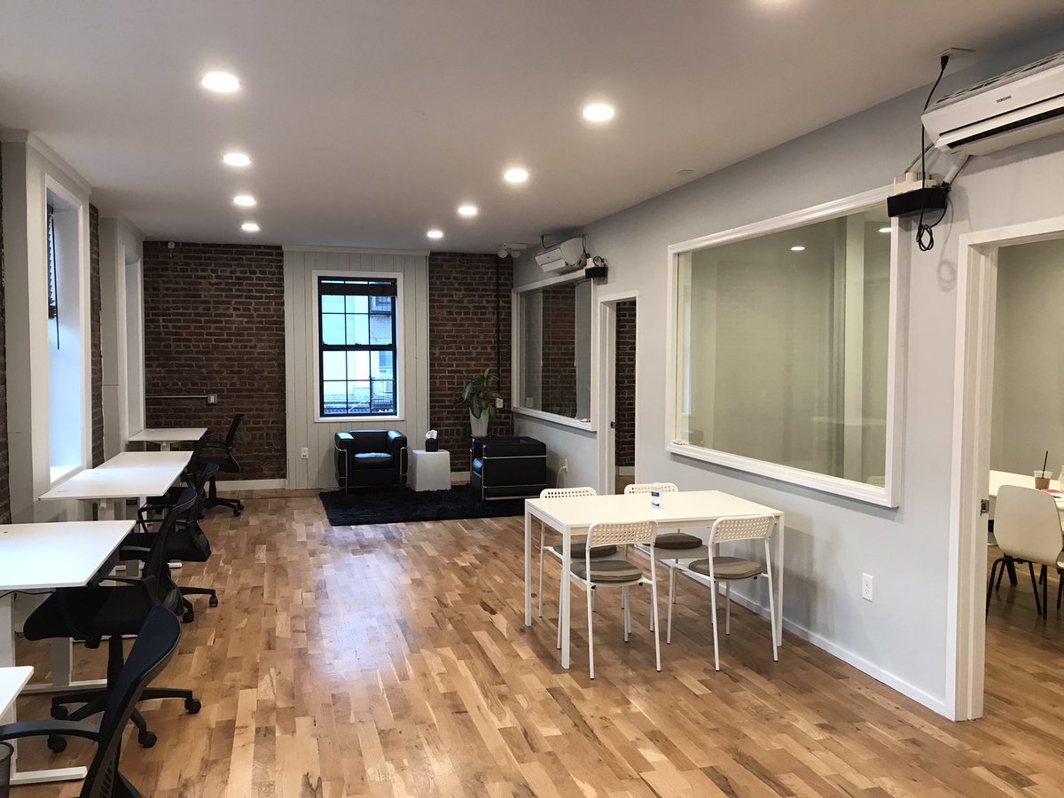 Max Bowie tweet media