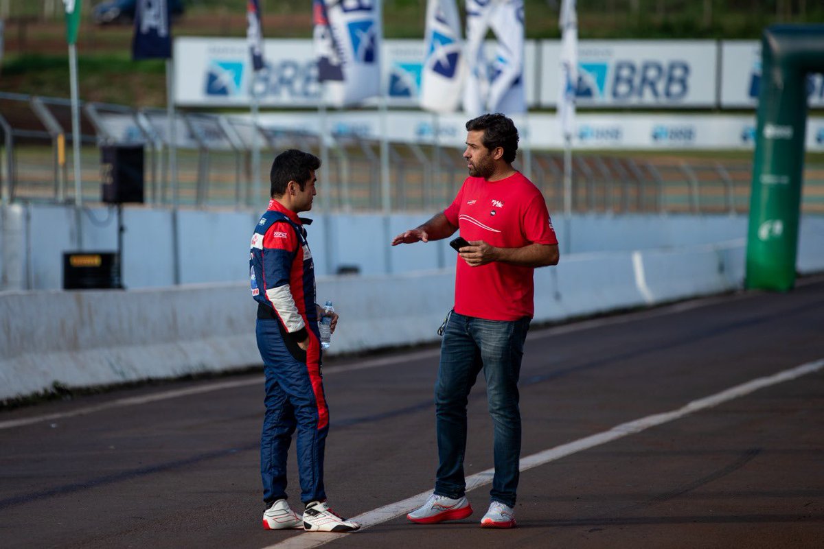 💪🏻 Segundo puesto para Rafa en la última clasificación del año del <a href="/tcrsouthamerica/">TCR South America</a> en Cascavel a solo una décima del poleman.

⏱️ 1.05,860 (0,100)

📷 TCR SA Media