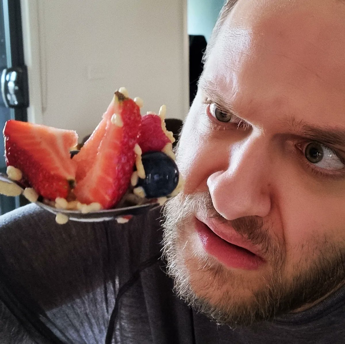 lathanielgamers's tweet photo. 'Member berries?
'Member you can have them as additional vitamins on your cereal?
'Member when you cut up too many, and you lose your cereal?
OHHHHH I 'MEMBER!!
What is your go-to cereal?
#cereal #breakfast #ricecrispies #ricebubbles #berries #berry #strawberries #strawberries🍓 #blueberries🍇 #blueberries #raspberries #raspberries #MorningVibes #memberberries #SouthPark #confused #tasty #whydoidothese
