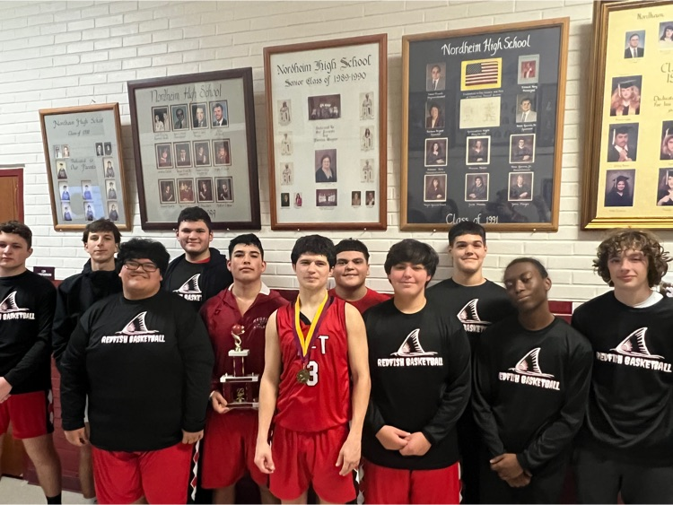 ATISD's tweet photo. Redfish take third with a win over Yorktown in the Nordheim Tournament. https://t.co/JgT9sXbOwg