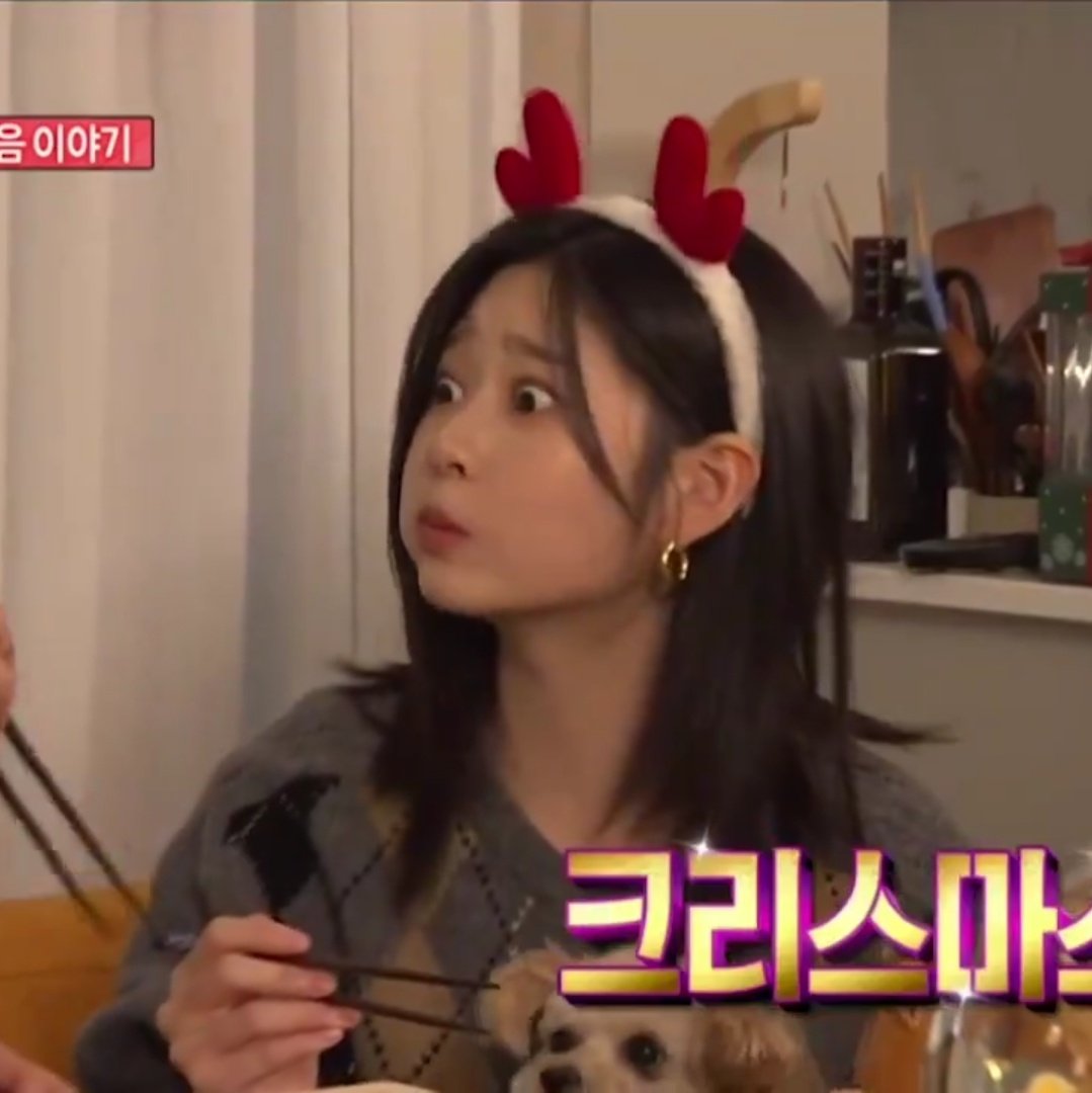 KowaiYume22's tweet photo. same old minju https://t.co/xH8mPrU1yw