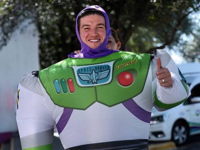 LuisValLe_A's tweet photo. 🎶No podré gobernar nunca-ah maaaás🎶 🥺 https://t.co/3afZbedvlq