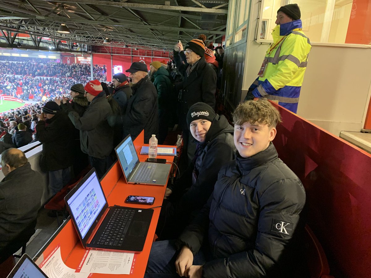 UoDFootyJournos's tweet photo. Our reporters ⁦@LouisWheeldonNS⁩ and ⁦@Eryk_Cyb⁩ are all set for the big ⁦⁦@SkySportsPL⁩ game here.

#NFOEVE https://t.co/p5tb8msbWr