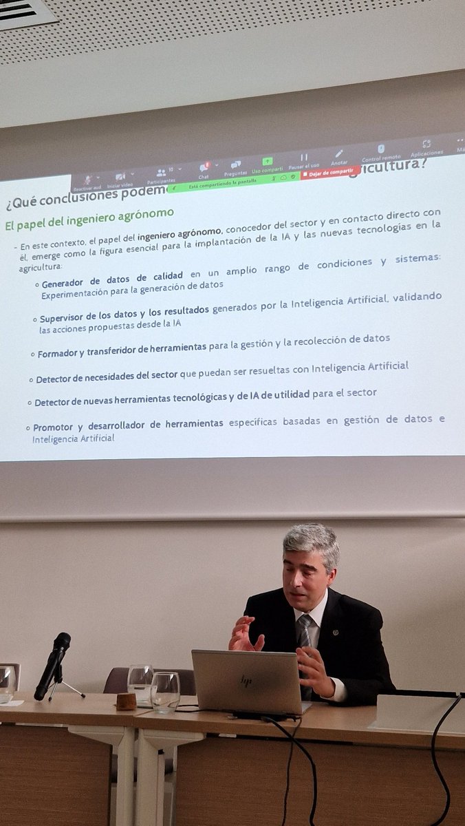 MMolineroE's tweet photo. Interesante visión el papel del #ingenieroAgronomo en la aplicación de la #IA a la #agricultura hoy en @iagronomos https://t.co/5o54IL5VZs
