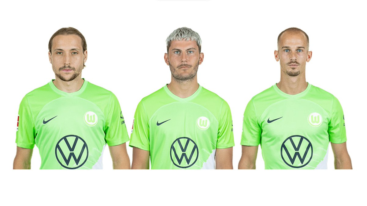 VfLBochum1848EN's tweet photo. Our defenders emptying their pockets after they get home:

3-1 #meinVfL #BOCWOB https://t.co/Xh16dUDpuR