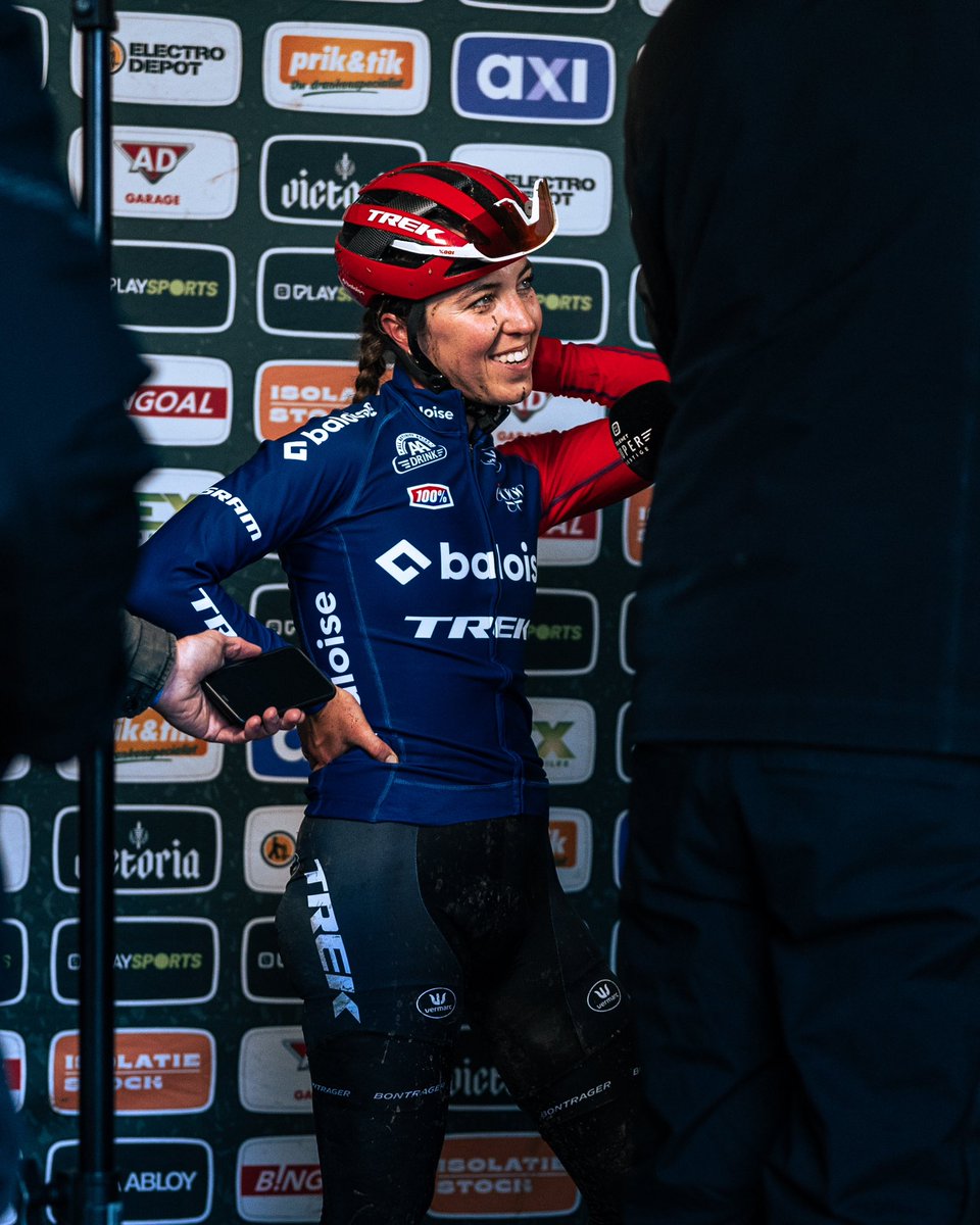 Joris Nieuwenhuis wins the fifth Telenet Superprestige in Boom! Everything was clicking for Joris today, dominating the race from start to finish. 🔥🥇 We had the pleasure of seeing @x_shirin back on her bike after a well-deserved recovery period. #BaloiseTrekLions