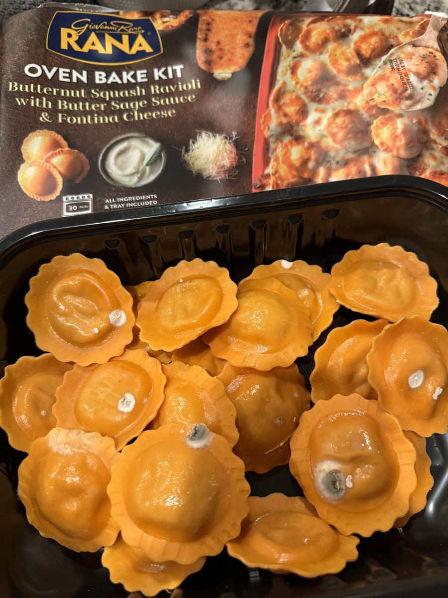 kevcapone's tweet photo. @GiovanniRanaUSA bought this at @SamsClub can’t tell you if it’s good or not #moldyfood #samsclub #giovannirana #dinner #walmart #membersmark https://t.co/OAqYeheeDD