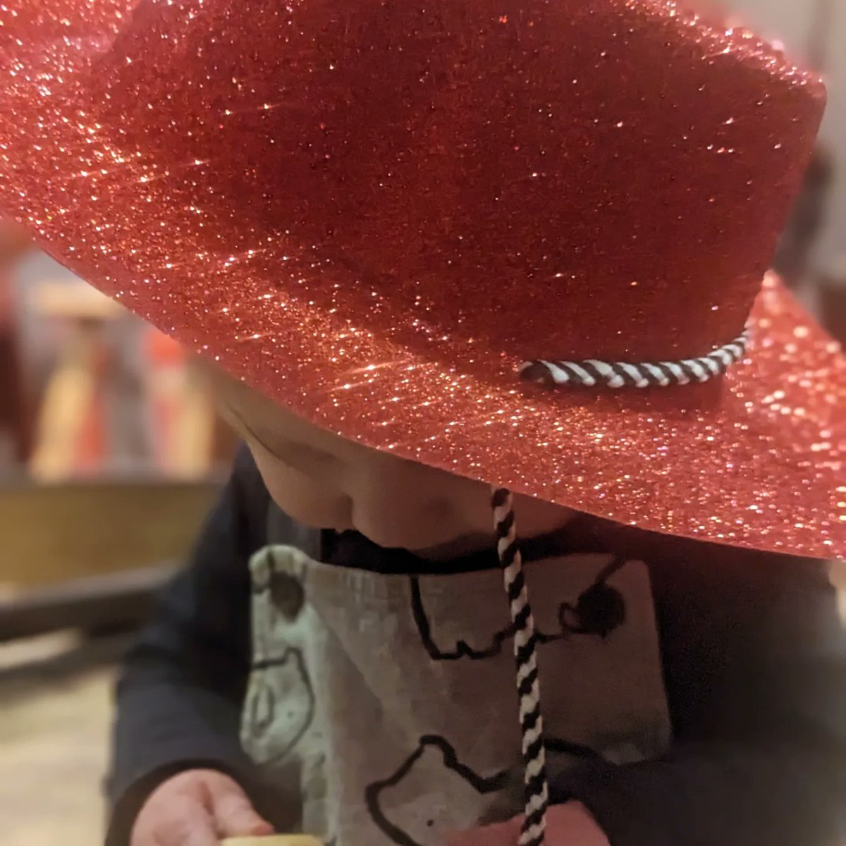 Nicola Beazley tweet media