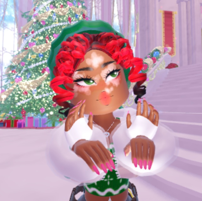Purple_AngelK's tweet photo. Oh my gosh I just found the most cutest thing ever with the new human hands in royale high.
tag(s):
#royalehigh
#glitterfrost
#royalehighoutfithacks
#ROYALEWINTER https://t.co/5omf9EIIEb