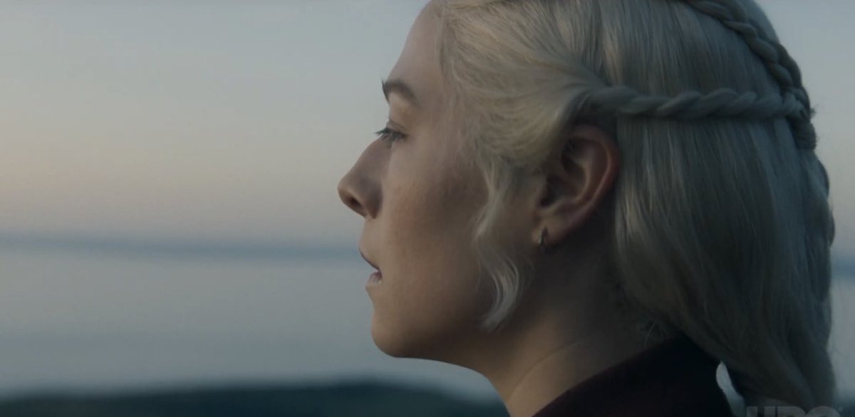 westerosies's tweet photo. New official look at Queen Rhaenyra Targaryen in ‘HOUSE OF THE DRAGON’ Season 2! https://t.co/mxAFUZRxsI