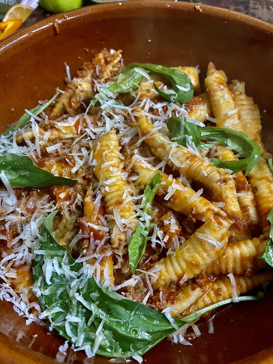 tantrictrevbbq's tweet image. Moto. If at first you don’t succeed try and try again. Homemade Garganelli and bolognese ragu. #nevergiveup #cookingchallenge #pastachallenge #garganelli