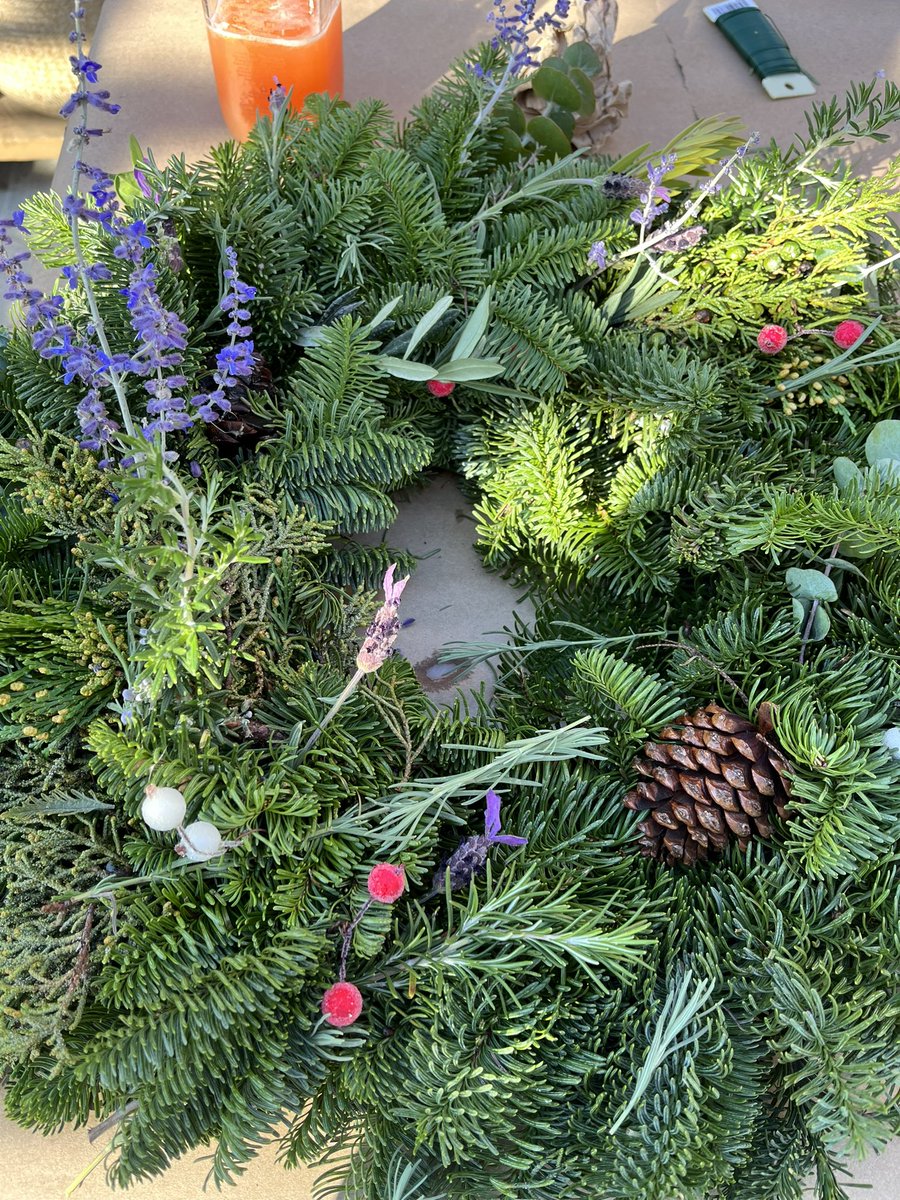 Sharon E. Farb tweet media