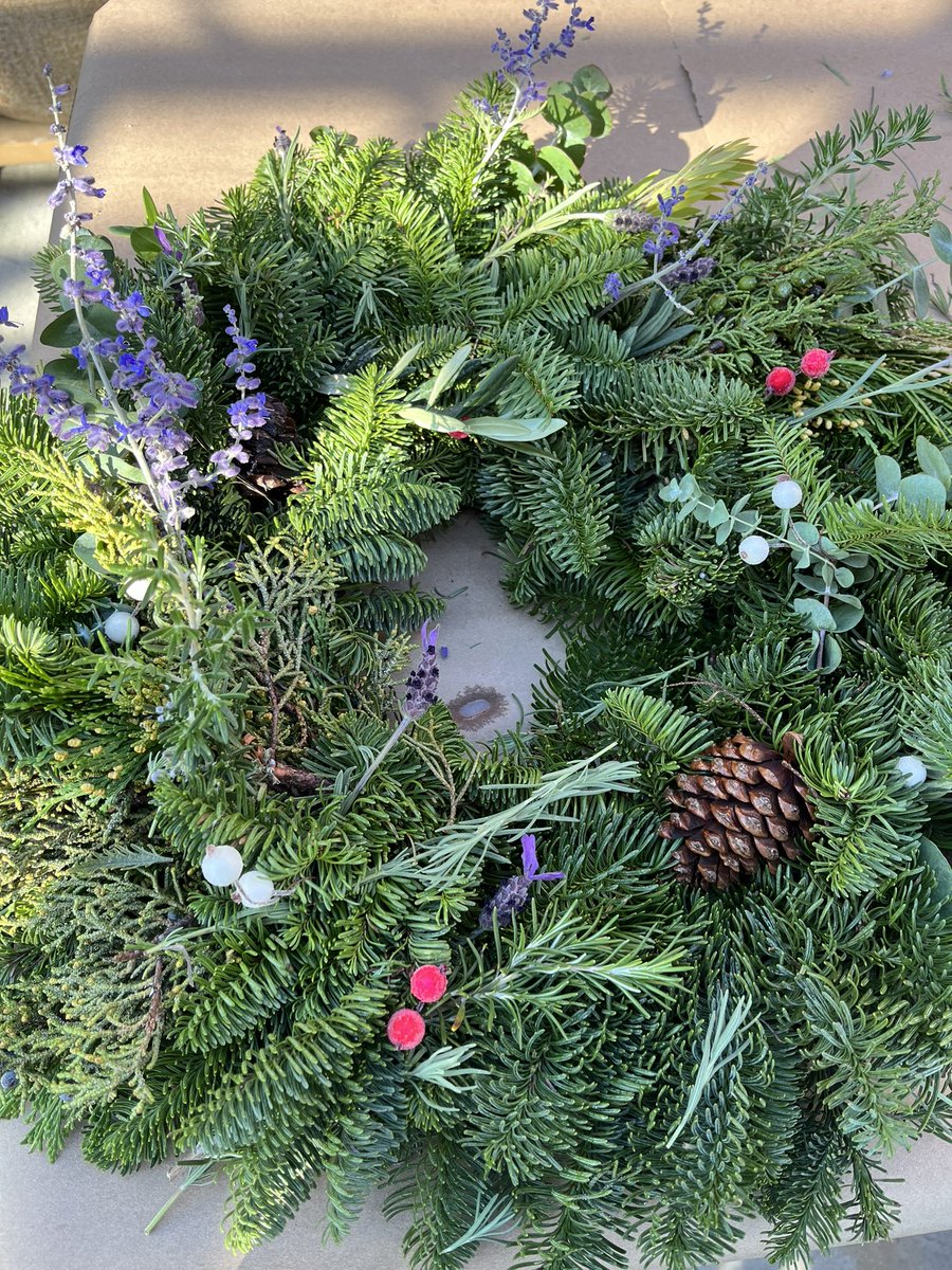 Sharon E. Farb tweet media