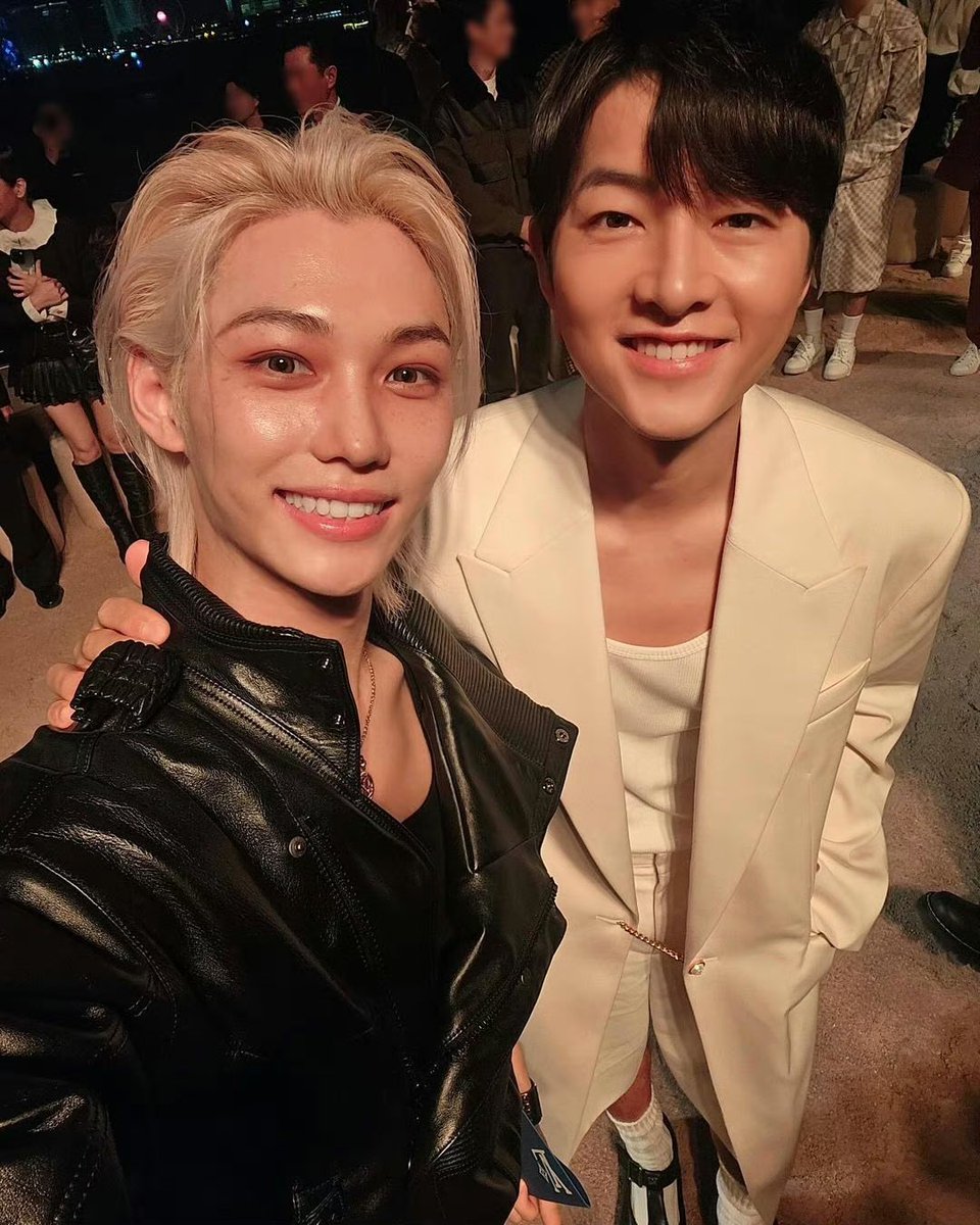 lightlygyu's tweet photo. Lemme say it again HE IS THE SHOW HE IS THE BRAND https://t.co/cgeiXd5qoh