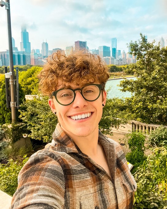 Getting ready to visit Chicago again soon ? https://t.co/mjcvSwxzVZ