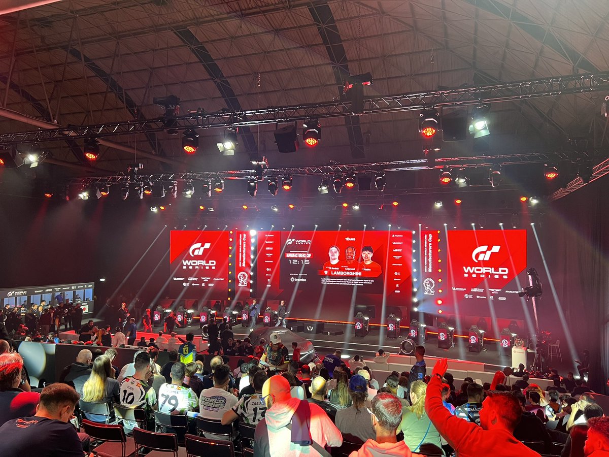 ¡COPA DE FABRICANTES!

<a href="/ERM_NicoRD/">Nicolás Romero</a> Con Genesis y <a href="/MehdiHafidi59/">Mehdi Hafidi</a> con Nissan, tratarán de conseguir el título de esta copa tan especial💪🏽

¡VAMOS CHICOS, OS ALENTAMOS DESDE LA GRADA!💙

#GTWorldSeries 
#GranTurismo7 
<a href="/PlayStationES/">PlayStation España</a>