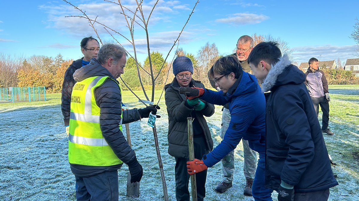 hkinchester's tweet photo. The freezing weather didn’t stop our passion to help planting some trees at the Queens Road Park in Vicars Cross today. We all had a fantastic moments and look forward for more collaboration opportunities with Great Boughton Parish Council. https://t.co/yrZcOGIfL9