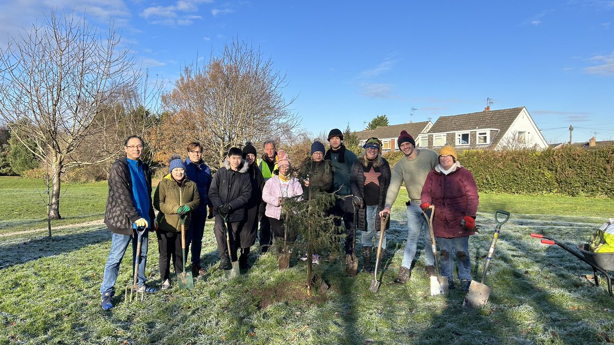 hkinchester's tweet photo. The freezing weather didn’t stop our passion to help planting some trees at the Queens Road Park in Vicars Cross today. We all had a fantastic moments and look forward for more collaboration opportunities with Great Boughton Parish Council. https://t.co/yrZcOGIfL9