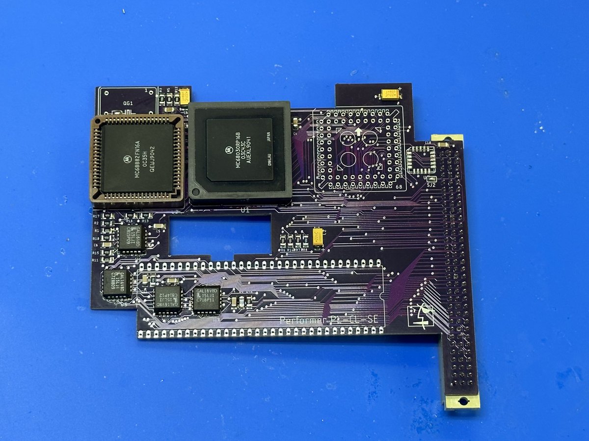 infinity5750's tweet photo. I think it was about a year ago… German genius #Bolle reverse engineered this slightly inferior accelerator. I thought this was easy and quite interesting and immediately ordered a PCB. But I was busy so I finally managed to assemble it today!
#MicroMac #KerosMacMods #MacSE https://t.co/1SKvsfAViN