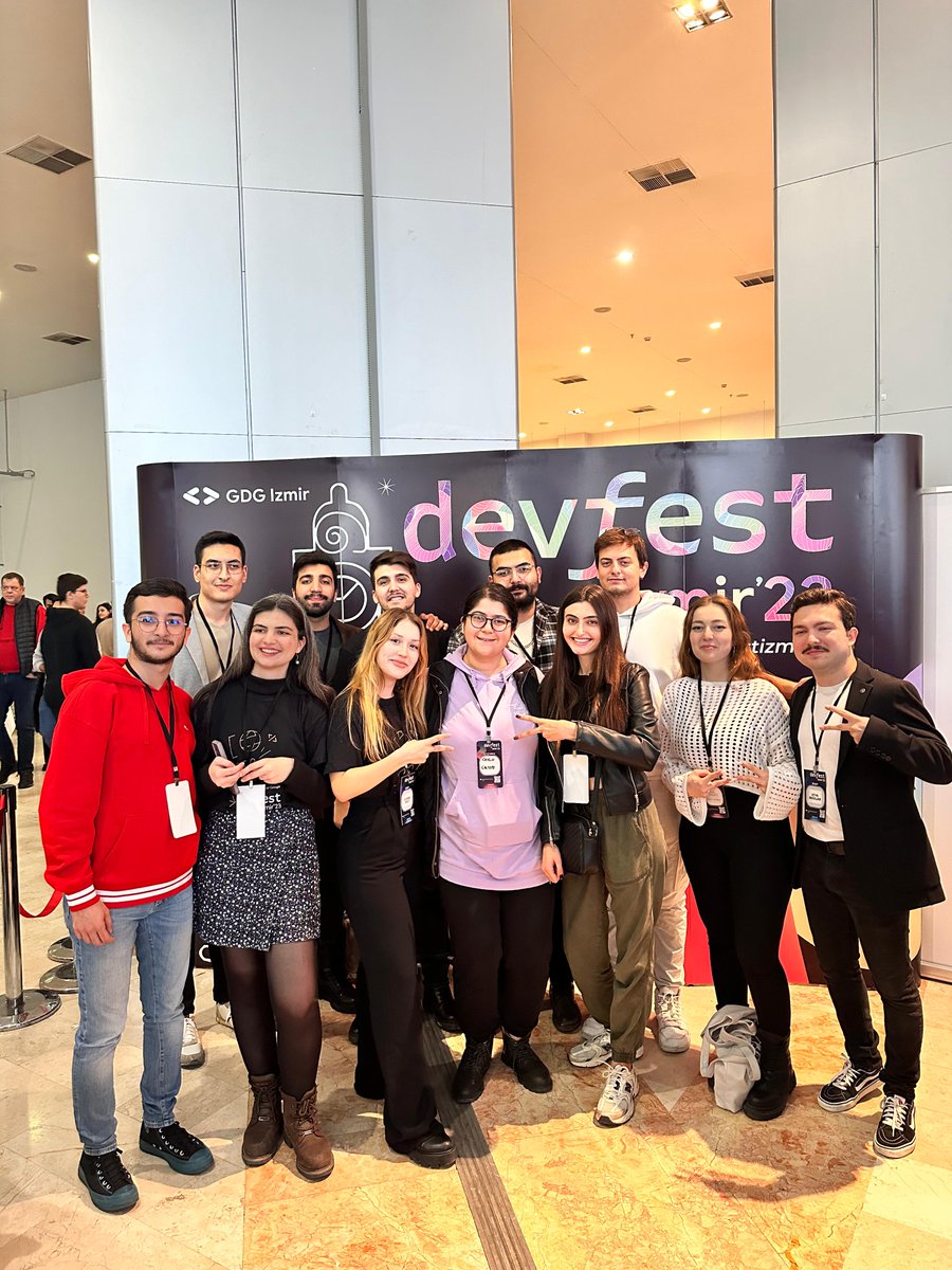 And another Mega DevFest event is done! 💚 Today, GDG Izmir hosted DevFest Izmir with 2,500+ attendees! All the credit goes to the @IzmirGDG team. 🥳
<a href="/googledevs/">Google for Developers</a>