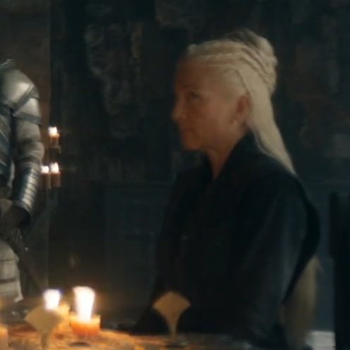 rhaenys targaryen finally getting a good hairstyle