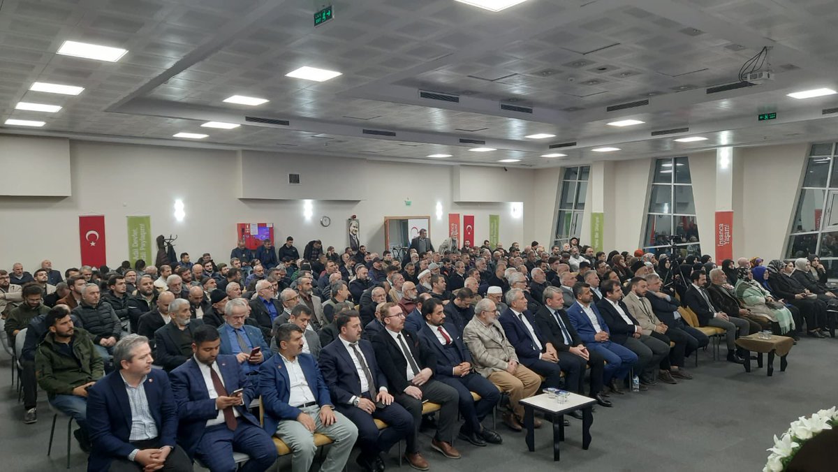 📌 Kocaeli İl Divan Toplantımıza katılım sağladık.

Gayretli çalışmalarından dolayı Kocaeli teşkilatımıza canı gönülden teşekkür ederim.

İnanç azim ve kararlılıkla 
Saadet Burada !