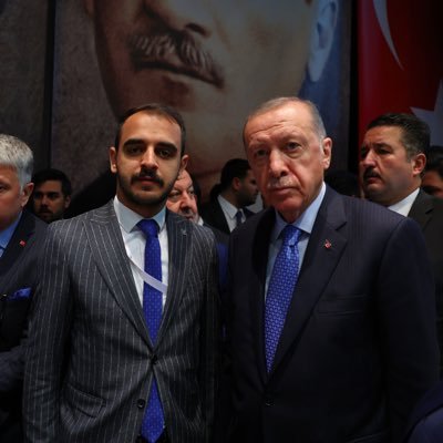 Çok üzgünüz. Acımız çok ama çok büyük. 

Artvin Gençlik Kolları Başkanımız, dava kardeşim Doğukan İslamoğlu'nu geçirdiği trafik kazası sonrası maleseef yitirdik. 

Doğukan kardeşim, karakteriyle, dava adamlığıyla, fedakarlığıyla teşkilatımızda çok büyük hizmetler yaptı. 

Acımızı
