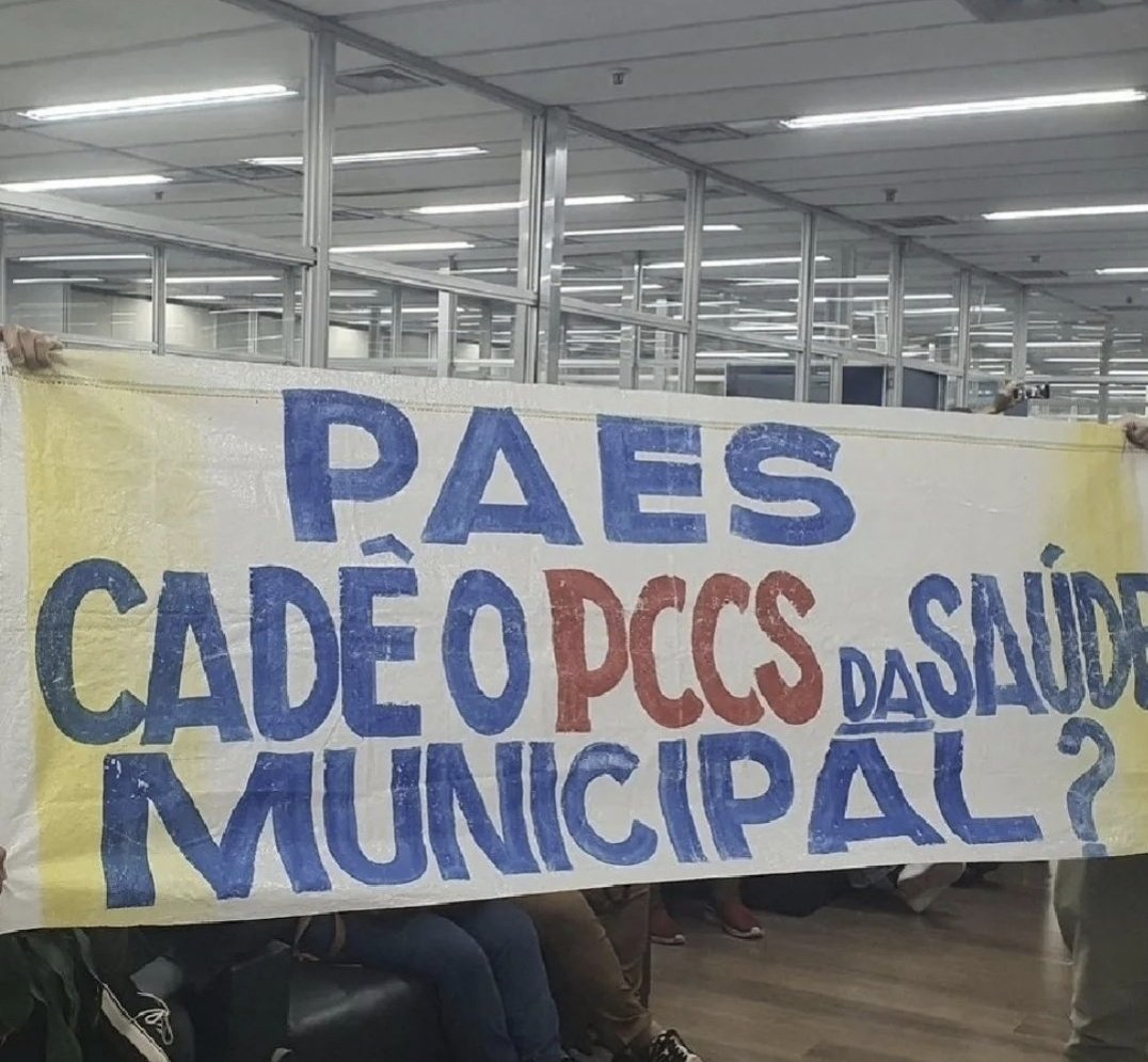 ReestatizaSus's tweet photo. @eduardopaes Cadê, Eduardo Paes?
#PccsSaudeRio 
#ReestatizaSus https://t.co/gseqCPqHw1