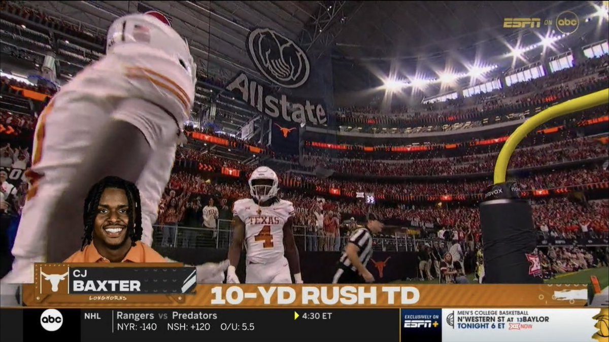 _LiveCFBPortal's tweet image. TOUCHDOWN! #HookEm

#CJBaxter with the TD! 

Latest | @CowboyFB 7-28 @TexasFootball. #Big12Championship