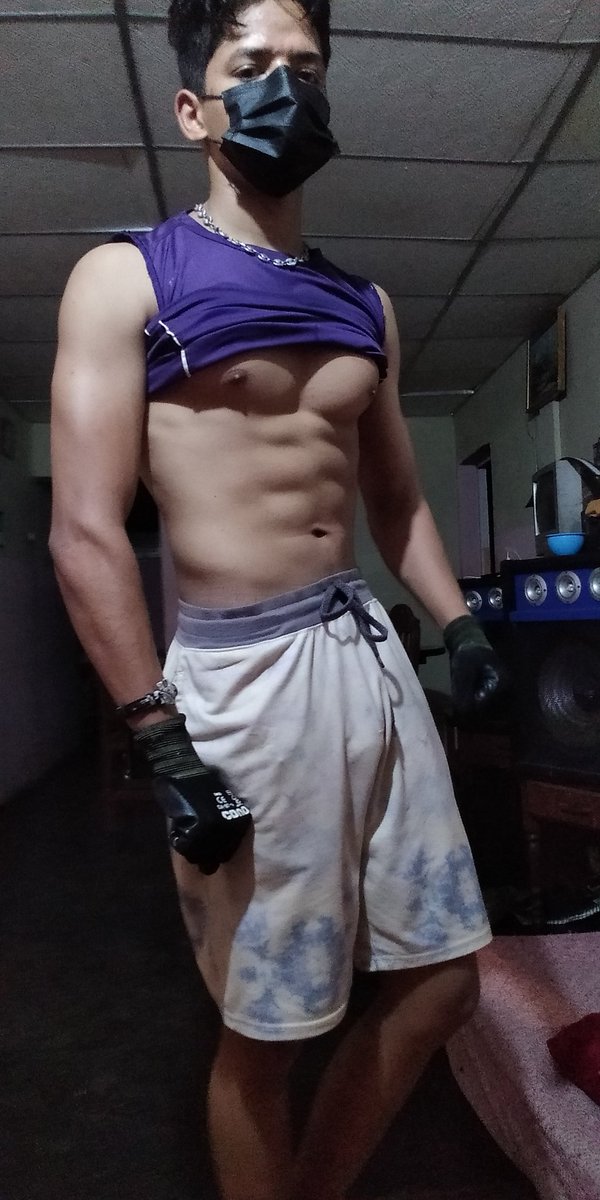 <a href="/belandria_13/">Angelgabo</a> 
 Coming from entering and I'm tired and wanting to fuck a slave and treat him like my bitch 
Estamos relajados 
#findom #finsub #slave #cashmaster #fetish #moscle #financialdomination #paypig #cashsub #cashfag #cashmasters
