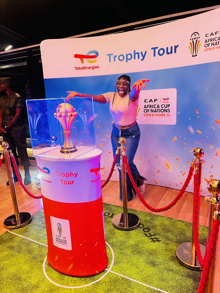 Sandramwila1's tweet photo. The prestigious  AFCON trophy is currently in Zambia for a trophy tour ahead of the tournament that kicks off next month in Ivory Coast .

Zambia is the 8th country out of the 17 qualified  countries that the trophy has made a stop. https://t.co/3z4f25bR7h