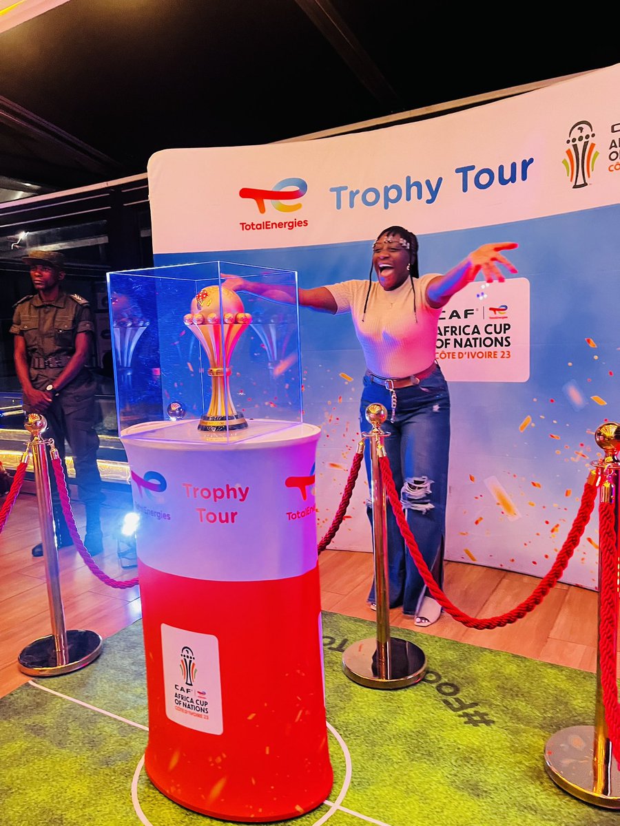 Sandramwila1's tweet photo. The prestigious  AFCON trophy is currently in Zambia for a trophy tour ahead of the tournament that kicks off next month in Ivory Coast .

Zambia is the 8th country out of the 17 qualified  countries that the trophy has made a stop. https://t.co/3z4f25bR7h