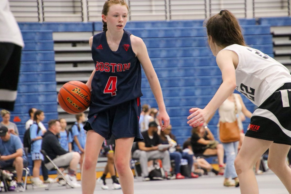 Congrats to 2027 <a href="/Gracewood_24/">Grace</a> for making varsity at Haverhill High school. Tough guard who consistently works to improve! #RivalsWay
