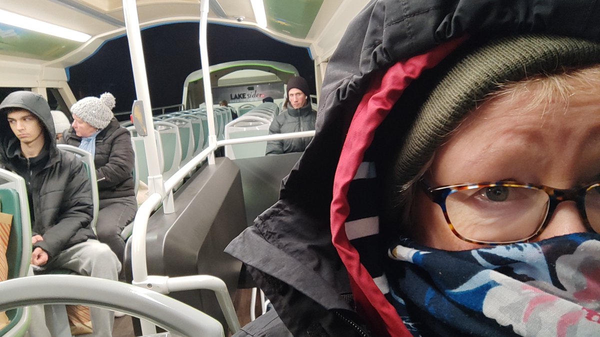 Slothfulone's tweet photo. Dear @StagecoachCNL it is now snowing in the 555. Open-topped bus not acceptable, even if it is supposed to be grim up north. https://t.co/ulYKvkmsG2