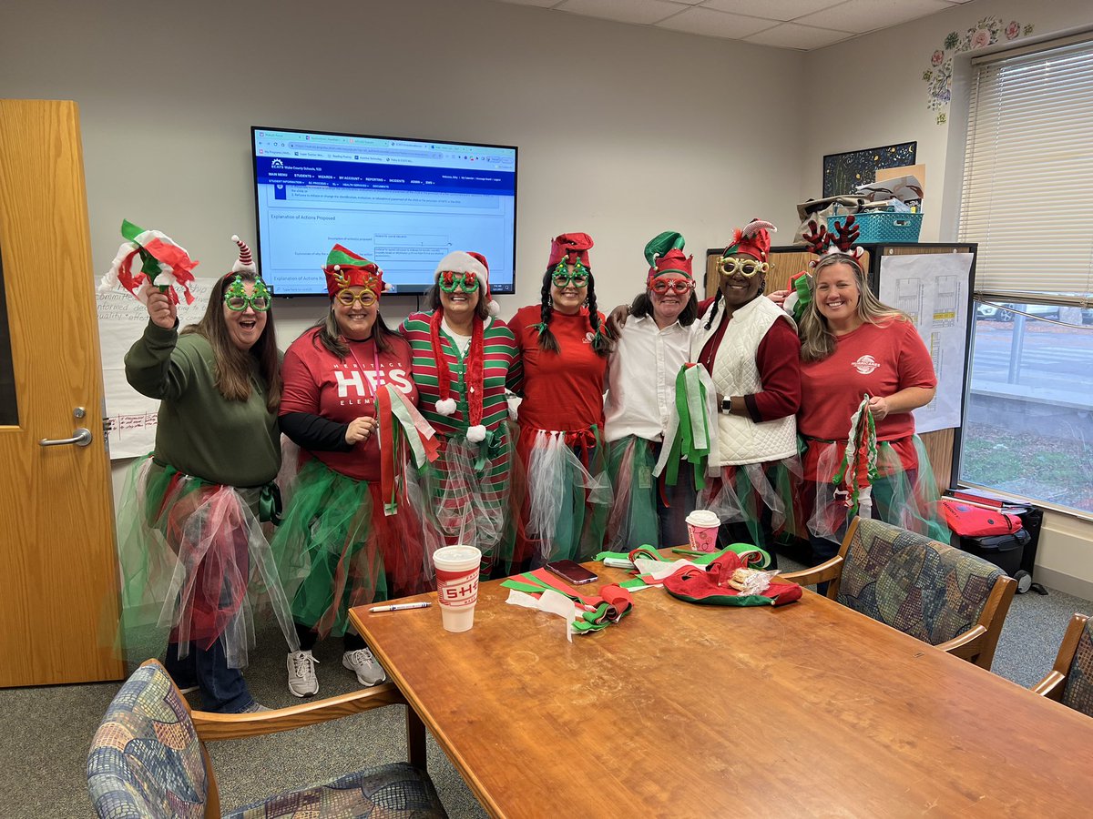 I had so much fun with Team Italy in our <a href="/HEShurricanes/">Heritage Elementary</a> school-wide competition. We didn’t win the grand prize but we sure had lots of spirit!!! My co workers are the best. Go Team Italy!!🇮🇹 🇮🇹🇮🇹 #thecontest #teamspirit