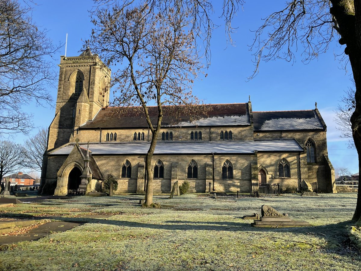 Milnrow Parish tweet media