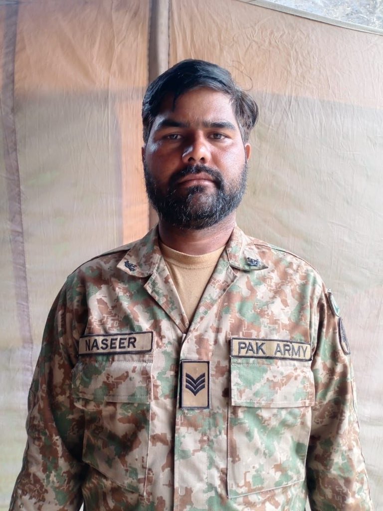 RehmatKhanPP3's tweet photo. آج چلاس میں ہونے والے دہ��تگردی کے دلخراش واقعہ کی بھرپور مذمت کرتاہوں اور تمام زخمیوں کی جلد صحتیابی کے لئیے دعا گو ہوں۔ اطلاعات کے مطابق پاکستان آرمی کے 6 جوانوں نے جان کا نذرانہ پیش کیا جبکہ دیگر سویلینز میں مقامی اور غیرمقامی افراد بھی شامل ہیں ۔ میں پاکستان میں ہرقسم کی دہشت گردی کی ناصرف مذمت کرتا ہوں بلکہ گاہے بگاہے اس قسم کے واقعات میں ملوث عناصر کیخلاف بھرپور کاروائی کا مطالبہ بھی کرتا ہوں
#چلاس