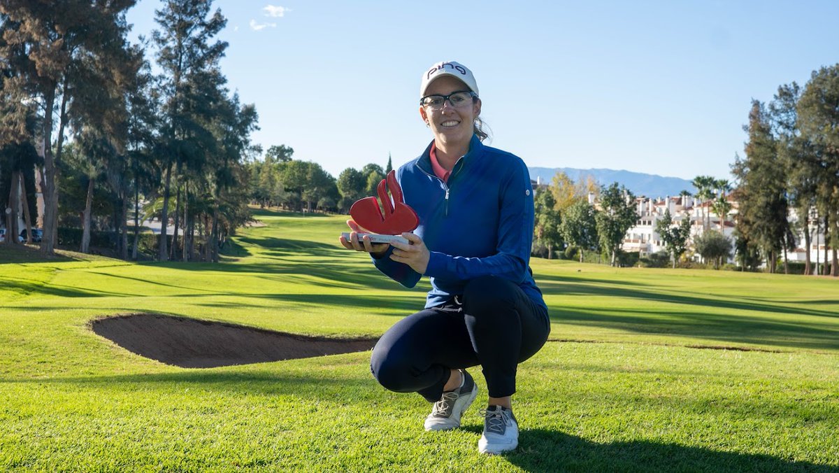 fcatgolf's tweet photo. 😀⛳️El gran any de @mireiaprat1 al @SantanderGolf

🏆La catalana, 3a al Campionat d'Espanya de Professionals Femení, ha guanyat l'Ordre del Mèrit i escollida Jugadora de l'Any  

😀 Moltes felicitats per aquest gran 2023!  

🔗https://t.co/OoanzfQ9Xw https://t.co/xQOU2DxVMh