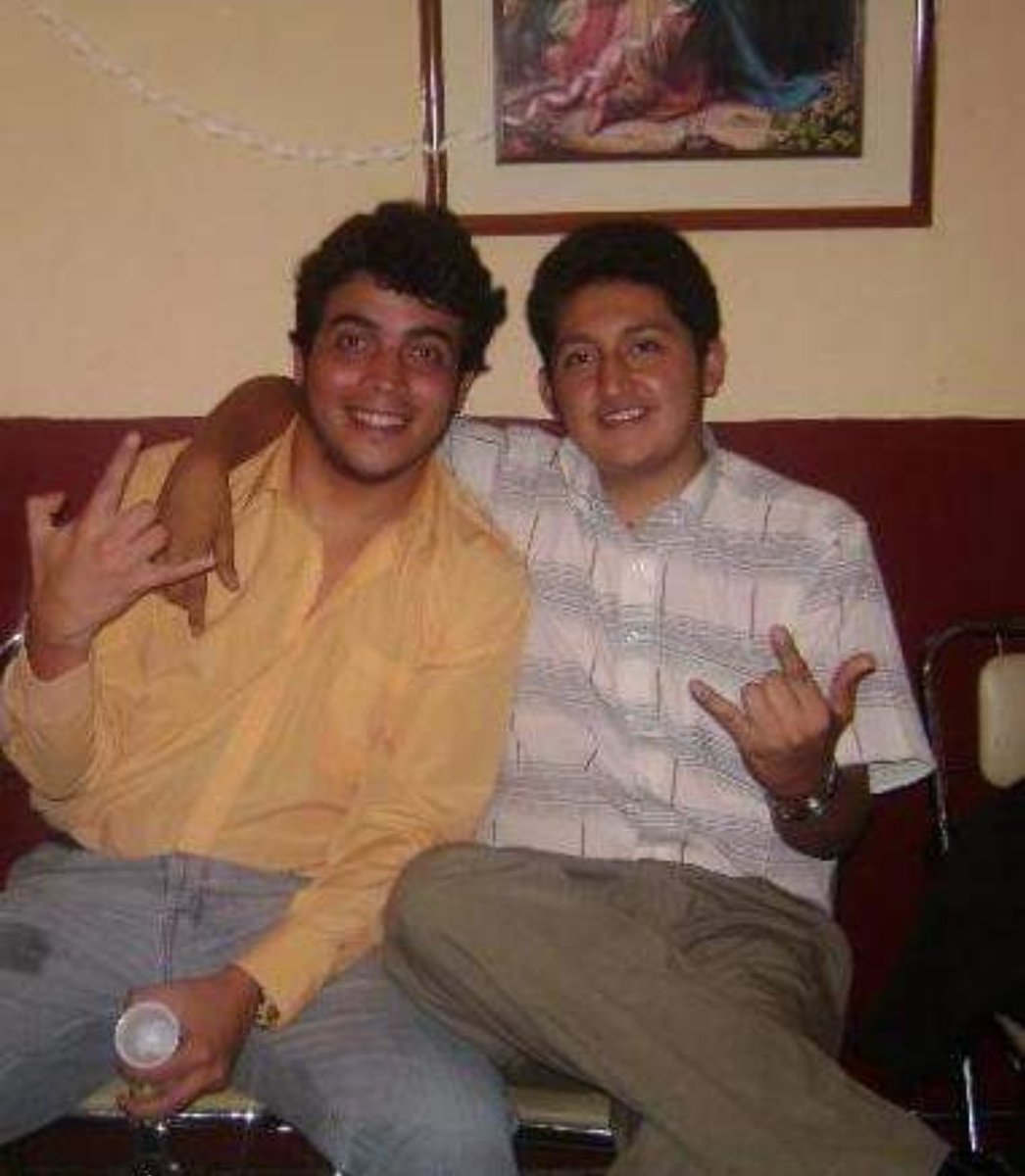 CarlosT666's tweet photo. Feliz cumpleaños mi bro @fransfceli ...!!!! https://t.co/RxwrxaJ6rY