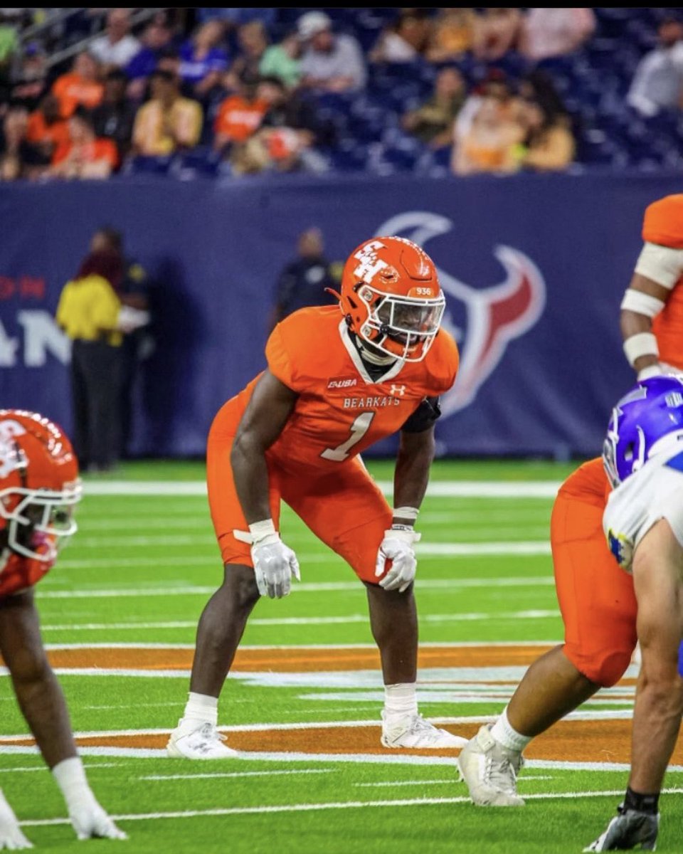 Sports of SHSU (@sportsofshsu) on Twitter photo Sam Houston linebacker Trevor Williams has been named the <a href="/CFN365/">College Sports Network</a> CUSA defensive player of the year! Sam Houston linebacker Trevor Williams has been named the <a href="/CFN365/">College Sports Network</a> CUSA defensive player of the year!