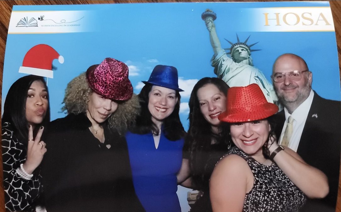 Women Excelling In Leadership tweet media