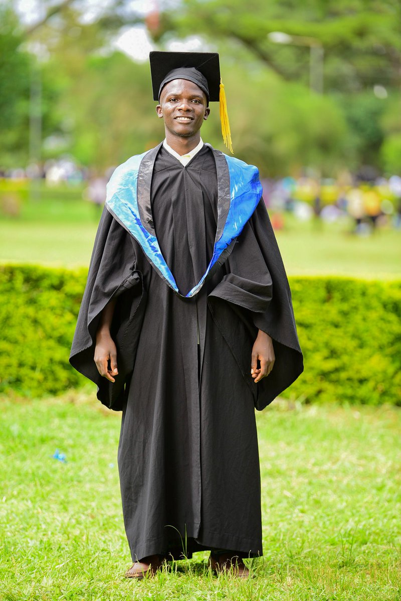 Nimejiunga na <a href="/omwambaKE/">Omwamba 🇰🇪</a> ile pande ya jobless corner 🤣