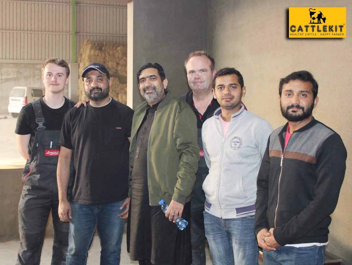 CattlekitP's tweet image. Team of TRIOLIET is doing the installation at Omega Dairy Farm.
Thanks a lot TRIOLIET &amp;amp; CATTLEKIT Team.

CATTLEKIT..
Healthy Cattle, Happy Farmer.
#AnythingFortheFarmer
#trioliet #team #installation #dairycow #dairyfreelife #mixing #machined #machinarylife #installation