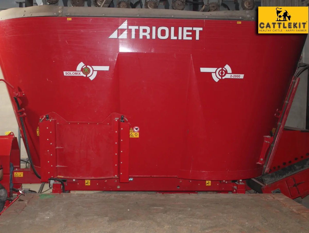 CattlekitP's tweet image. Team of TRIOLIET is doing the installation at Omega Dairy Farm.
Thanks a lot TRIOLIET &amp;amp; CATTLEKIT Team.

CATTLEKIT..
Healthy Cattle, Happy Farmer.
#AnythingFortheFarmer
#trioliet #team #installation #dairycow #dairyfreelife #mixing #machined #machinarylife #installation