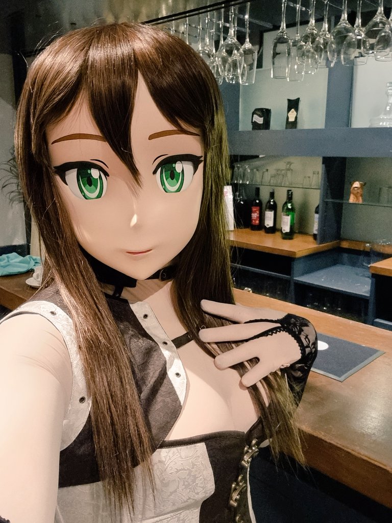 laura_kig's tweet photo. After a long day it's time to sit and have a refresher. Something fruity I think.
#kigurumi https://t.co/KztzijjOll