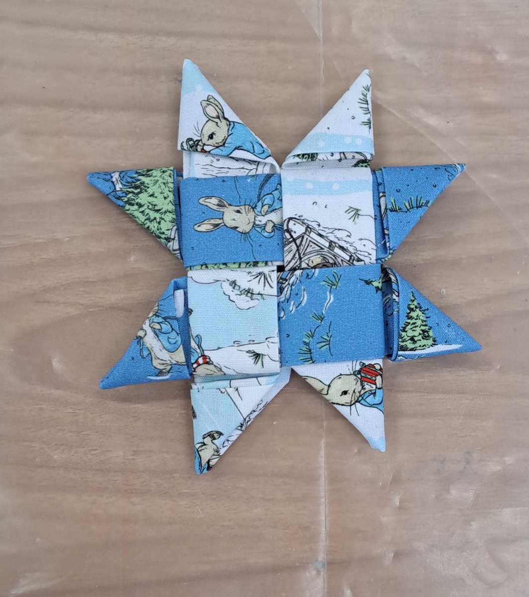 Festive fabric stars workshop 🤩